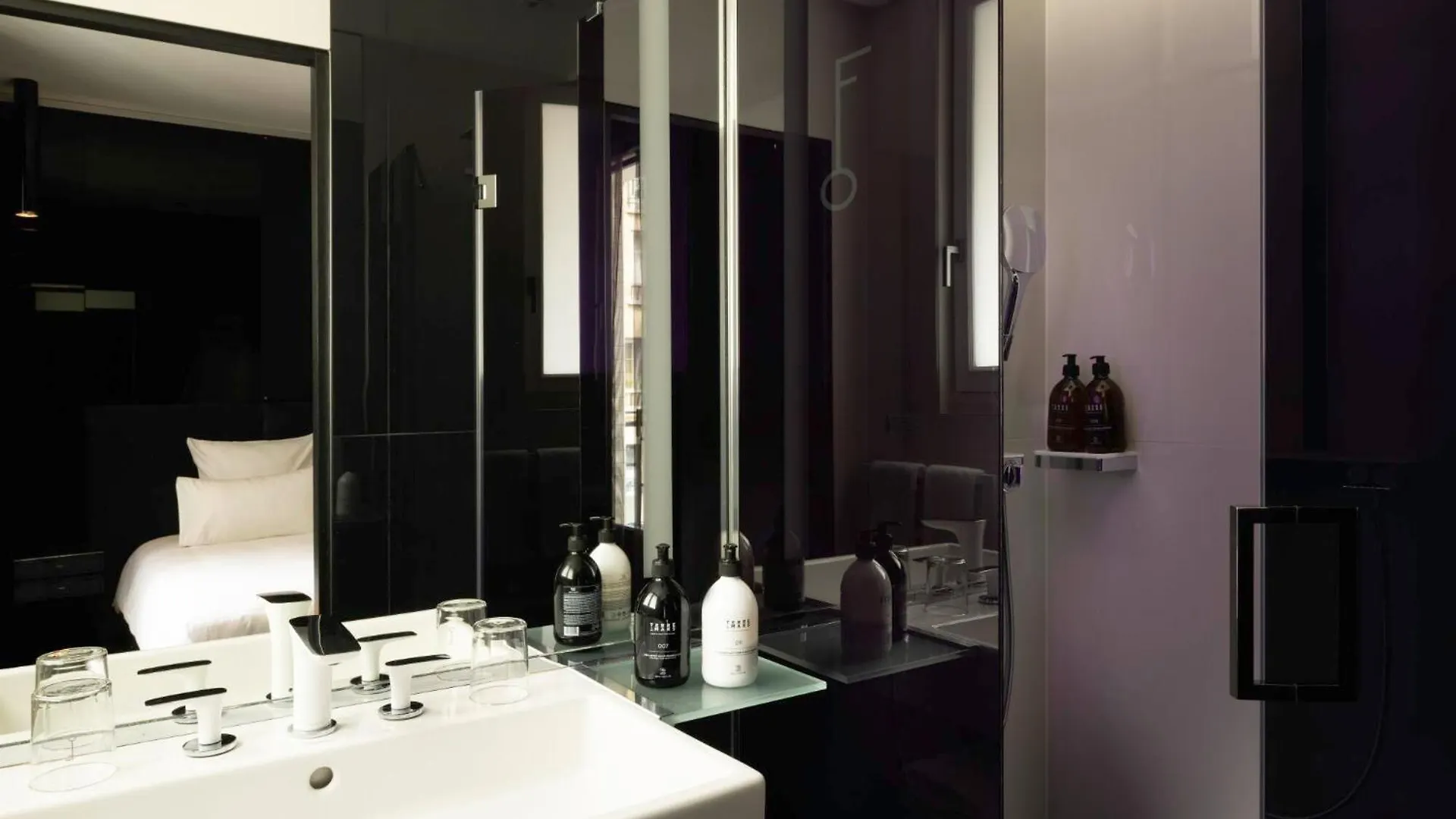 ****  Hotel Felicien & Spa Paris France