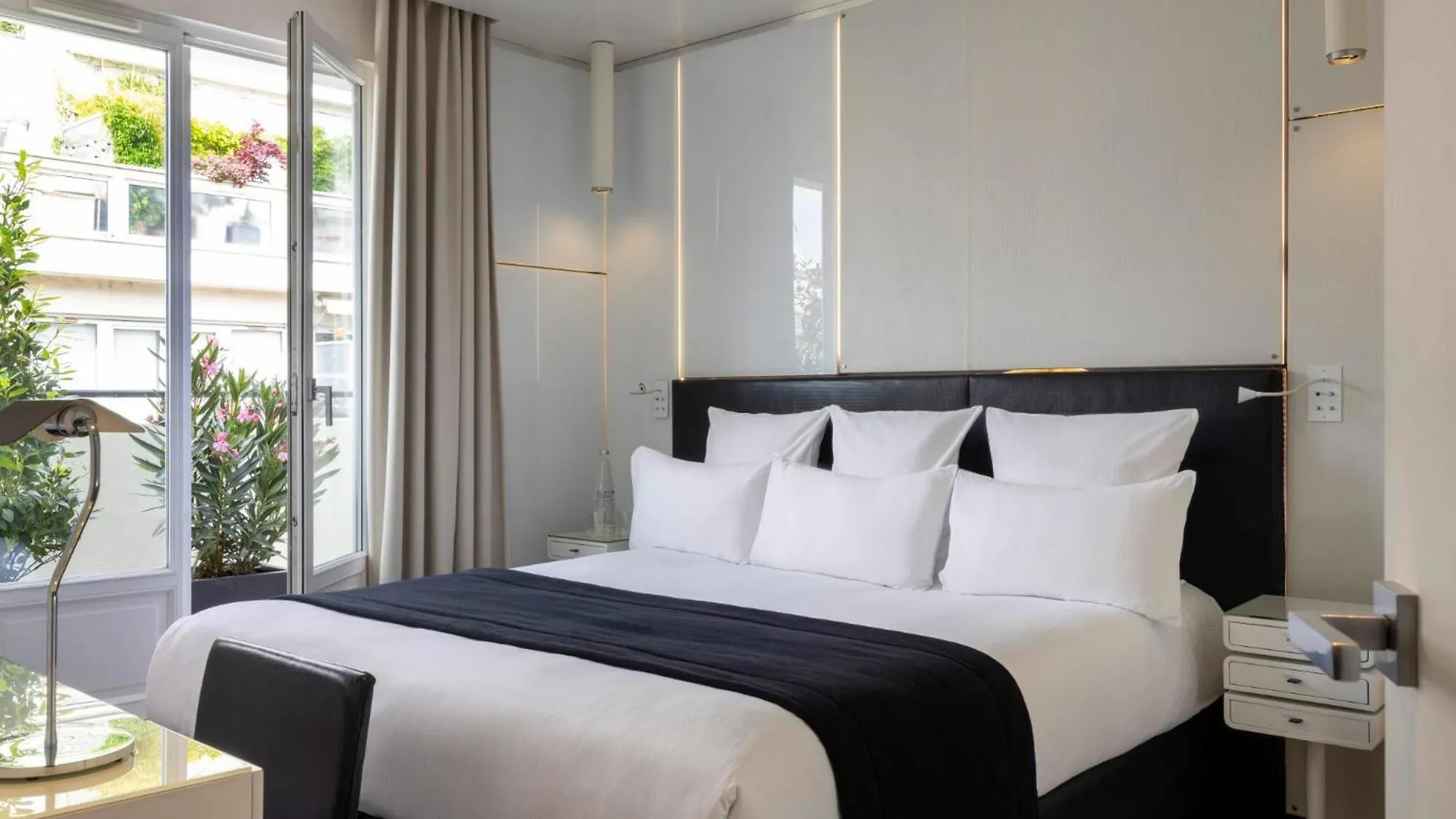 Hotel Felicien & Spa Παρίσι 4*,  Γαλλία