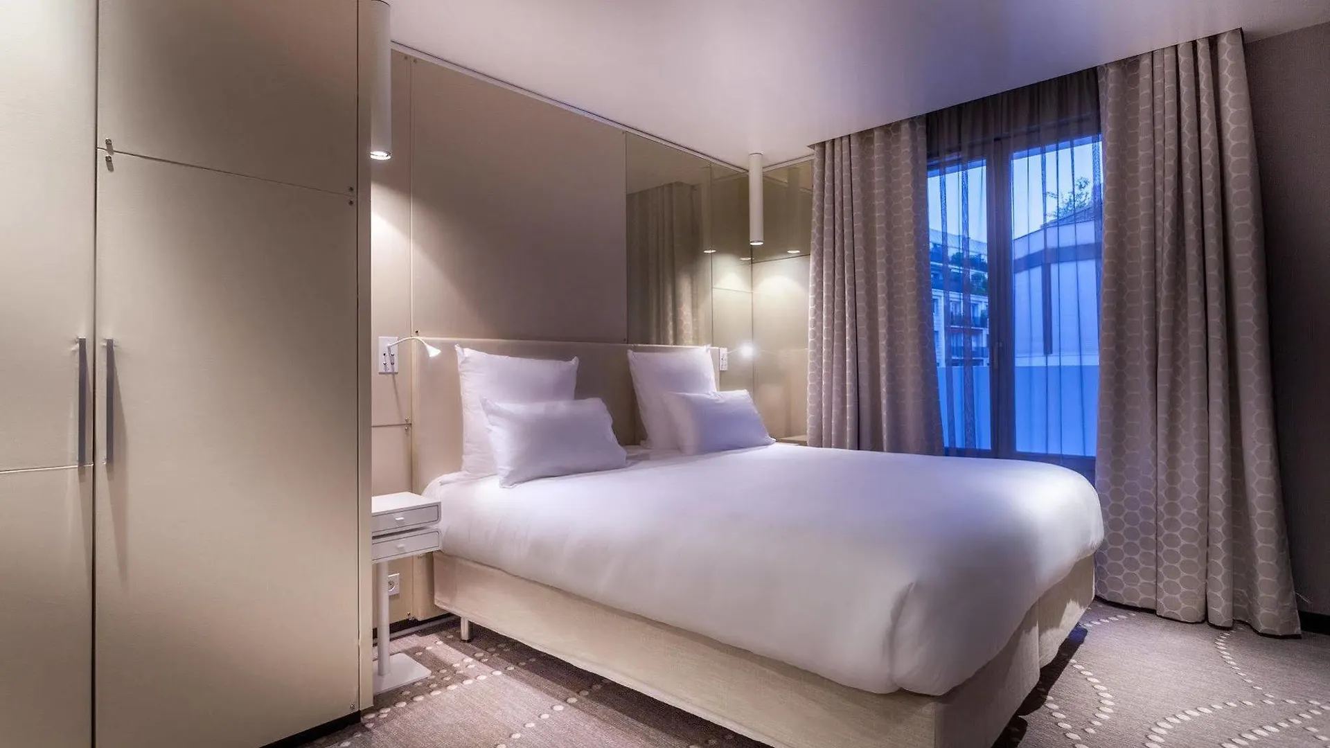 Hotel Felicien & Spa Παρίσι 4*,  Γαλλία
